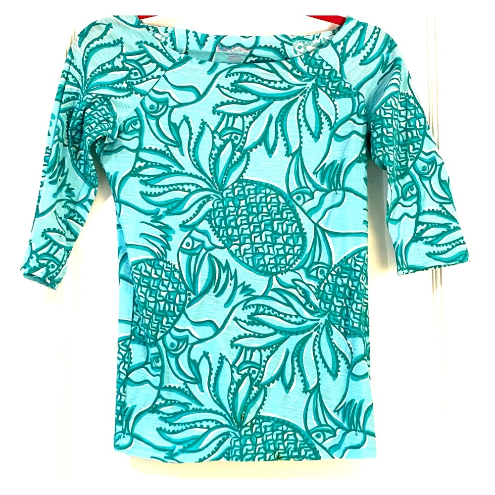 Lilly Pulitzer three quarter sleeve top